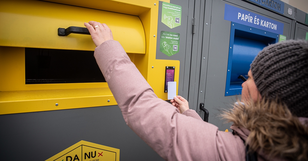 Tíz helyszínen működnek már az okoskukák Csíkszeredában